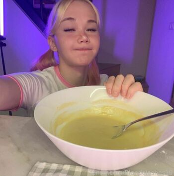 blondelashes19