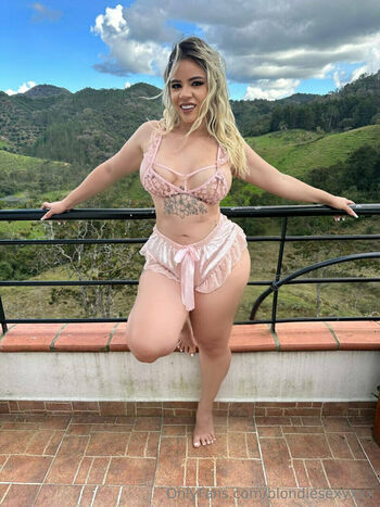 blondiesexyxxx