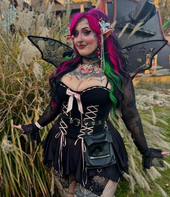 Bluecollargoth