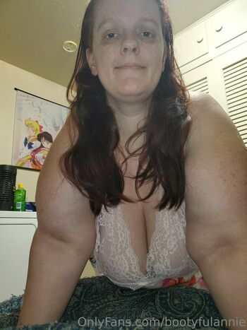 bootyfulannie