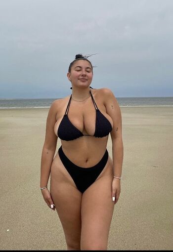 Bri Snow