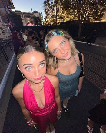 Brooklyn And Bailey
