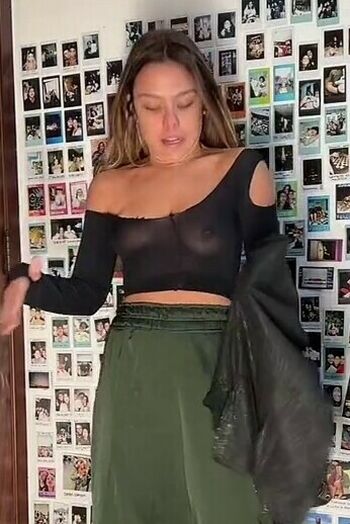 Bruna16