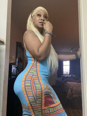 CandieFoxx