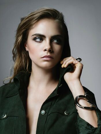 Cara Delevingne