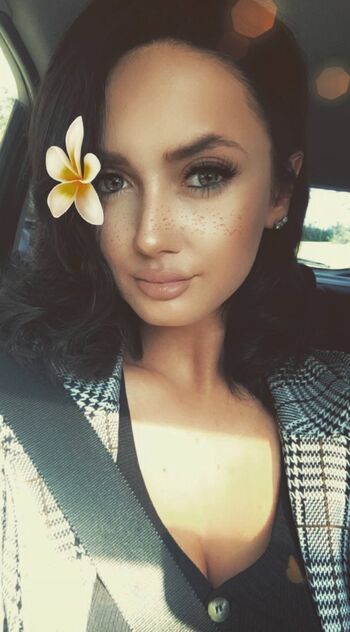 Cara-Leigh Brindley