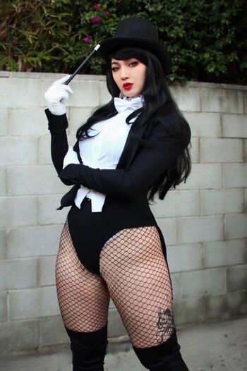 Caytie Cosplay