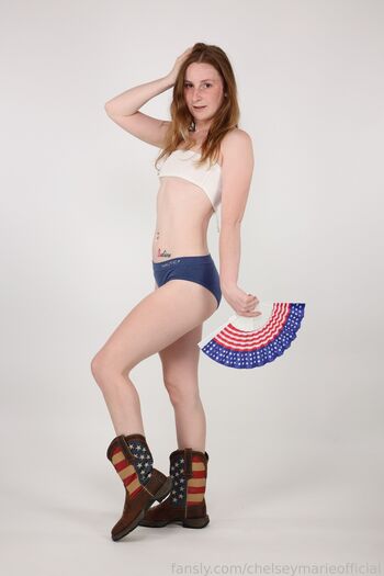 chelseymarieofficial