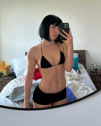Chloe Hodgson Chloehodgson