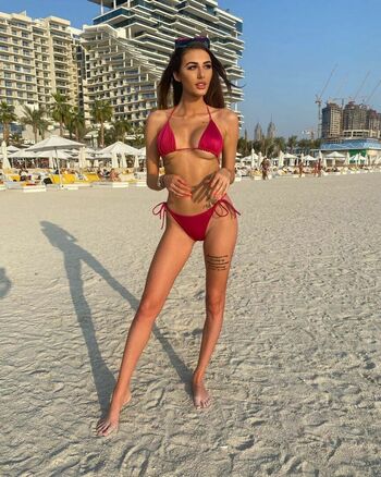 Chloe Veitch