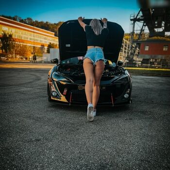 Chrissy86
