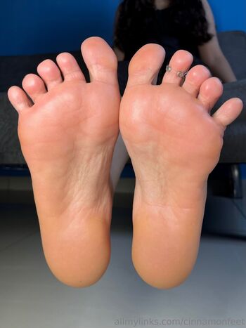 cinnamonfeet2