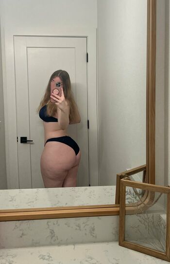 Cinnamonthighs