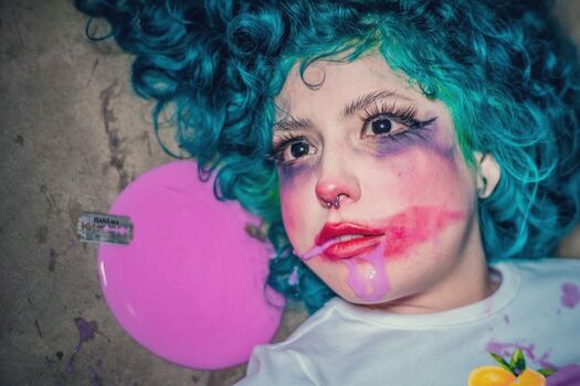 Clown Girls