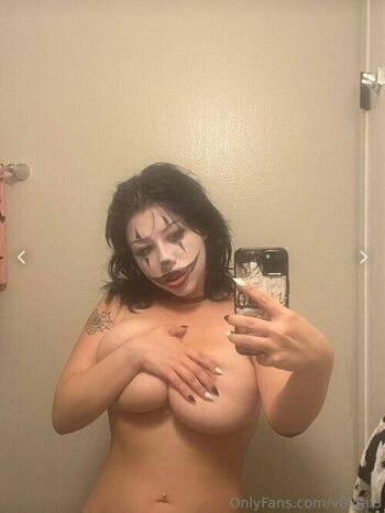 Clown Girls