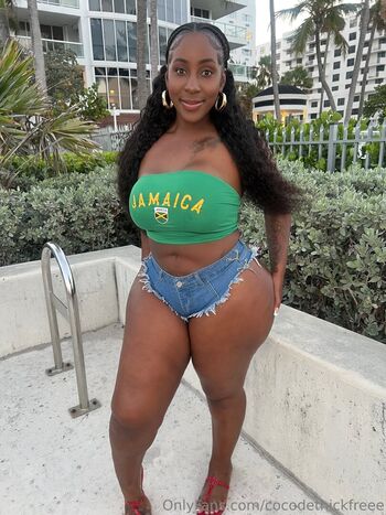 cocodethickfreee