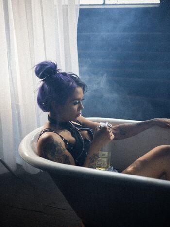 Cora Jade