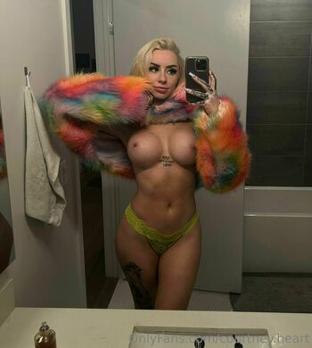 courtney.heart
