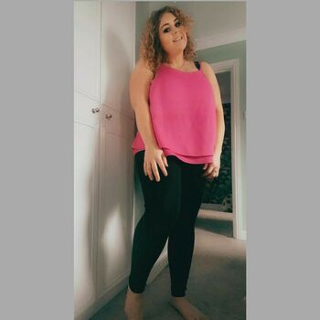 Curvy Abbii