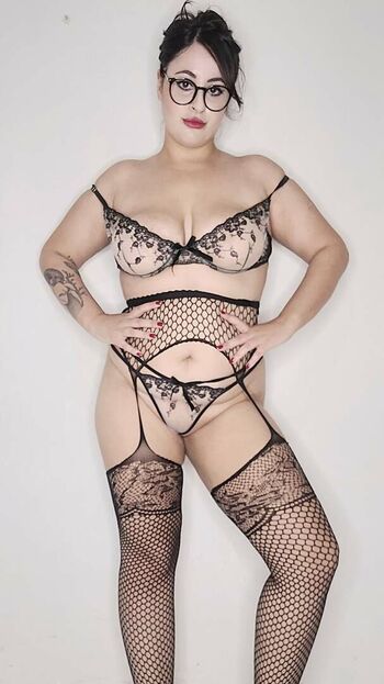 Curvy Geek