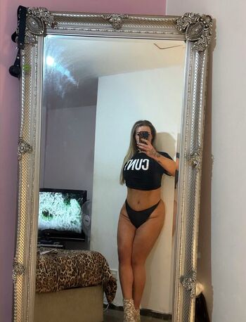Curvyharps