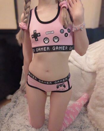 cutepetitekitten