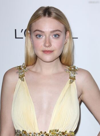 Dakota Fanning