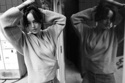 Dakota Johnson