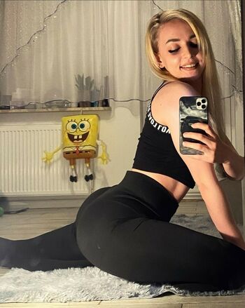 dance.blonde