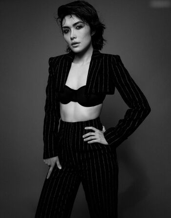 Daniella Pineda