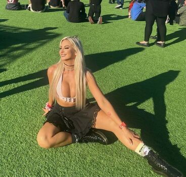 Danni Ellexo