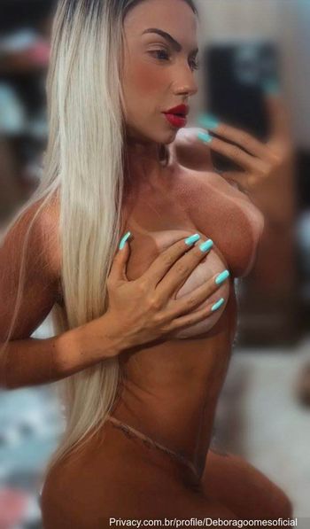 Debora Gomes