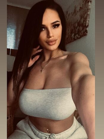 Denisa R Maria