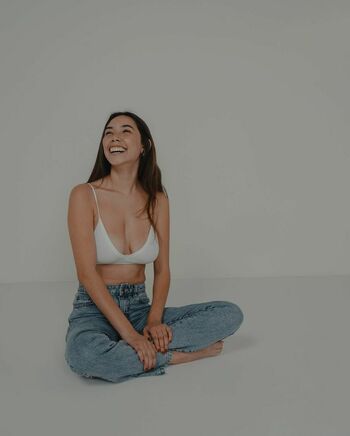 Desiree Flores