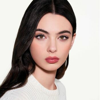 Deva Cassel