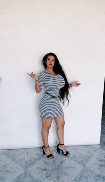 Diana R