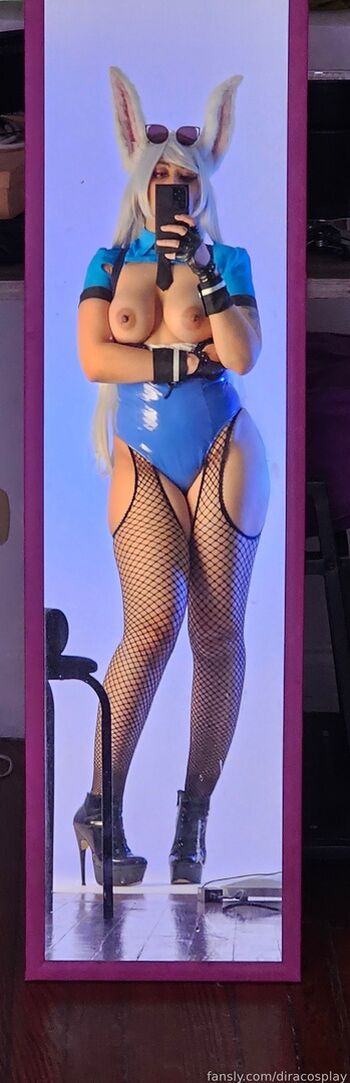 Dira Cosplay