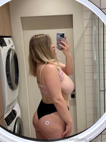Divine_boobs