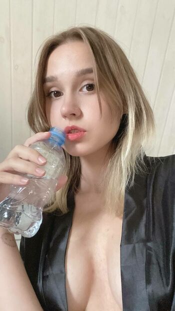 DollHole / GrabFuck