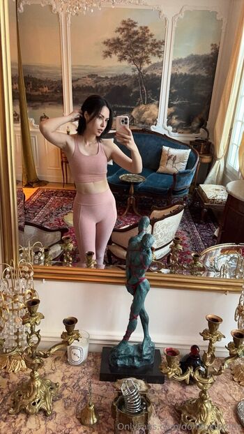 dominatrixiris