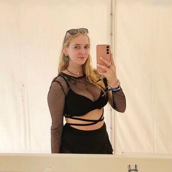 Dorfblondie