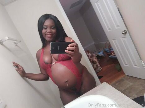 ebonyashley_