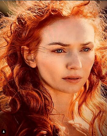 Eleanor Tomlinson