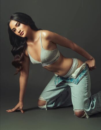 Elenyta Paloma