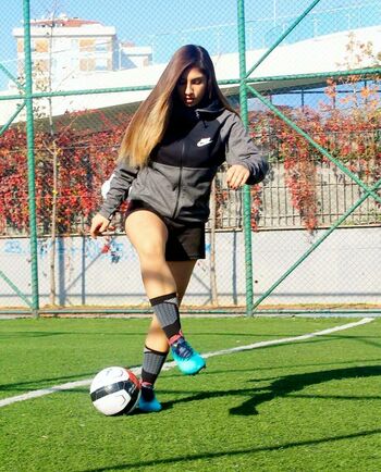 Elif Karaarslan
