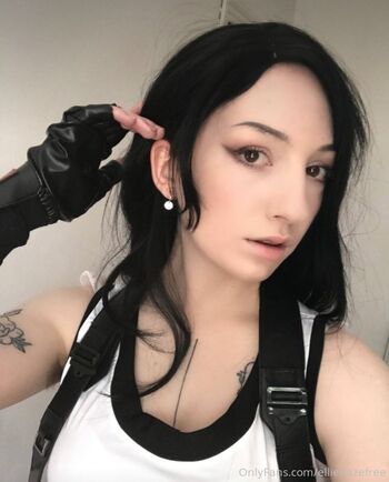 elliehazefree