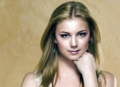 Emily Van Camp