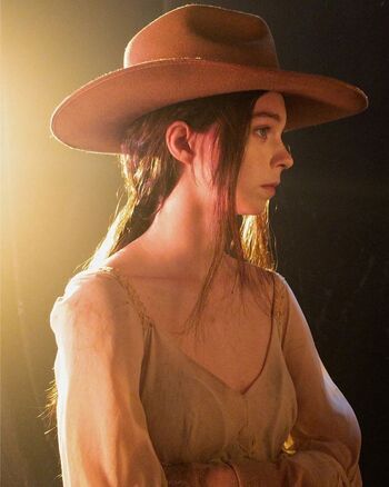 Emma Myers