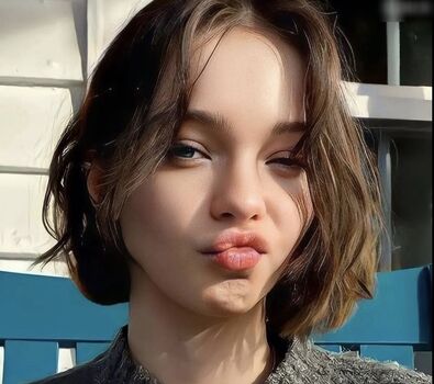 Emma Myers