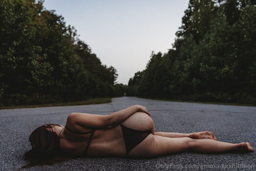 emma.xxxhibition